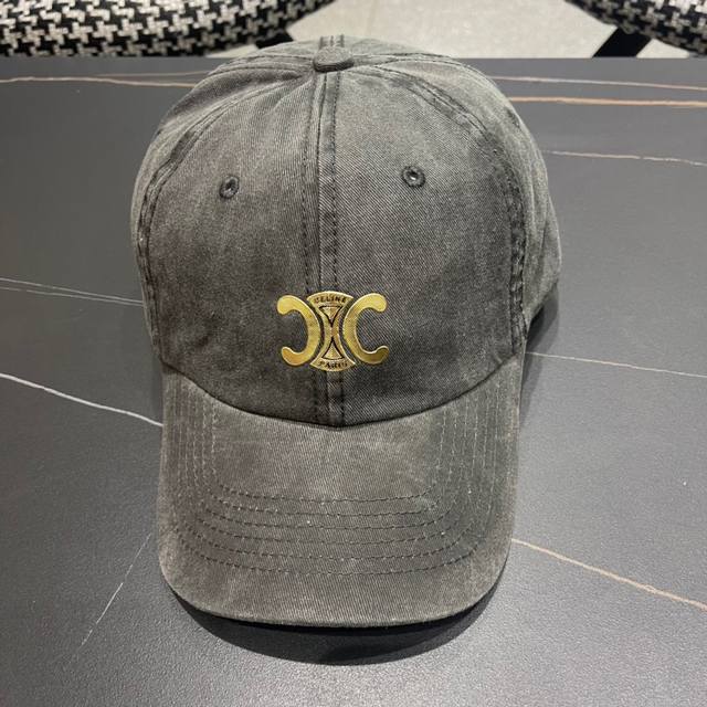 Celine赛琳 春夏款新款简约棒球帽，新款出货，大牌款超好搭配，赶紧入手！