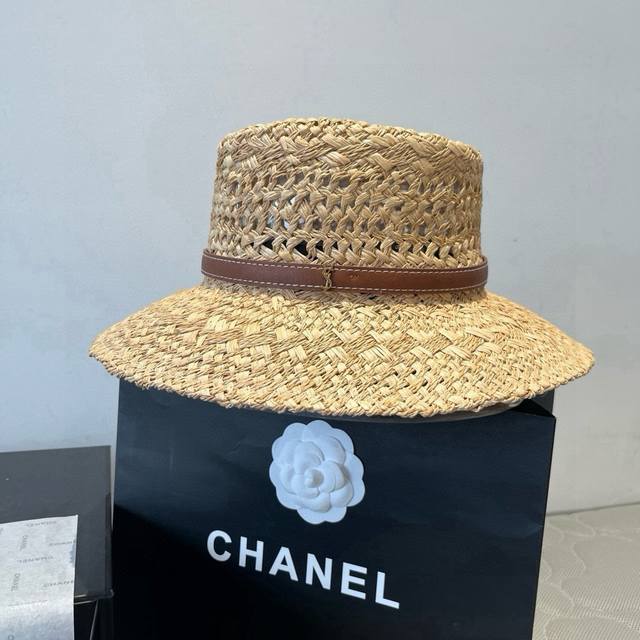 Ysl 圣罗兰新款礼帽，咸草制作，头围57Cm