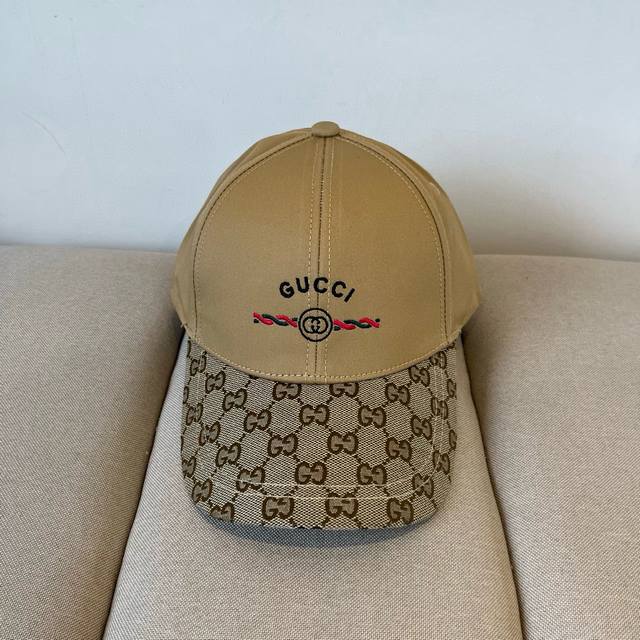 古奇棒球帽Gucci官网新品，棒球帽，原单品质火爆来袭 工艺非常精美 高档大气上档次！低调奢华，方便携带！跑量！
