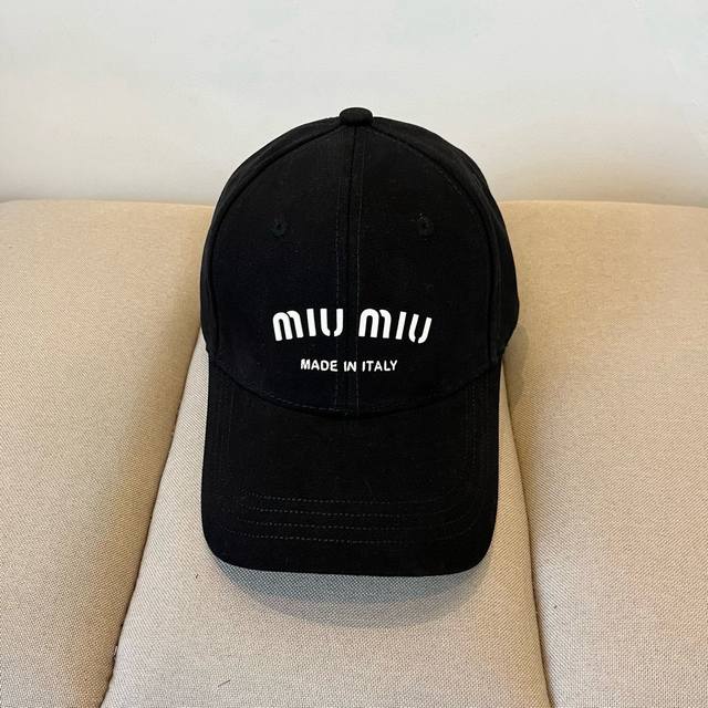 谬谬Miumiu 原单春夏新款棒球帽，正品开模订制，原版做工细致质量超赞！