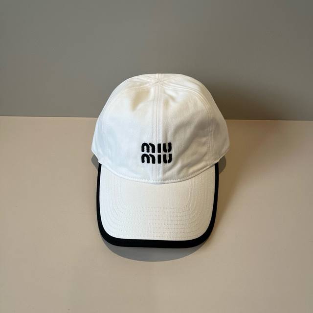 谬谬Miumiu 原单春夏新款棒球帽，正品开模订制，原版做工细致质量超赞！