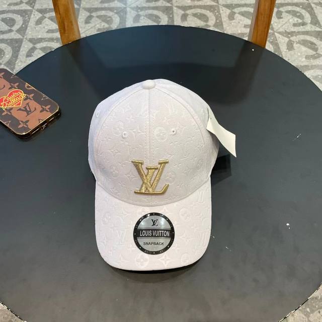 路易威登Louisvuitton 新款牛仔棒球帽 Lv棒球帽，简约大气，男女通用