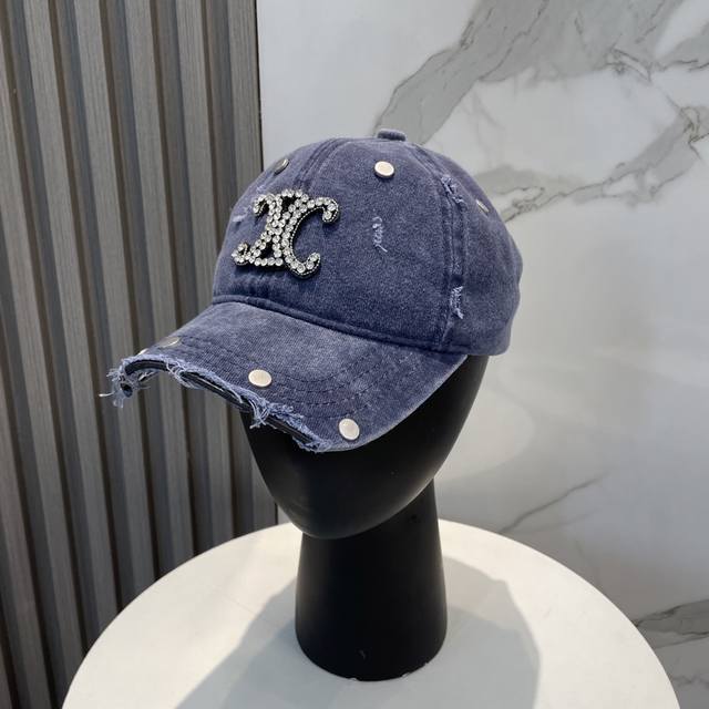 Celine赛琳 2025新款重设计款棒球帽，新款出货，大牌款超好搭配，赶紧入手！