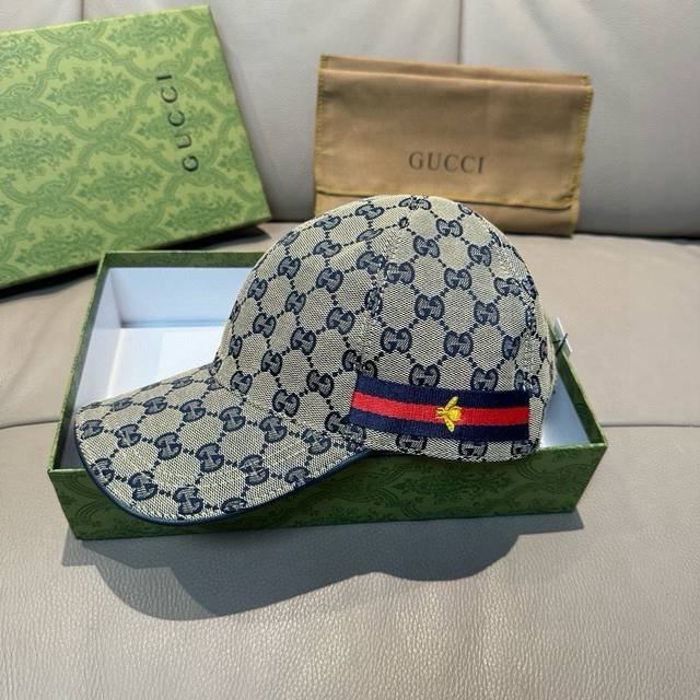万年经典款出货！配盒子布袋，Gucci 古奇 经典原单棒球帽小蜜蜂，专柜1:1开模订制，最高版本，原版帆布料+头层牛皮，纯棉内里，轻盈透气！实物拍摄，四季百搭男