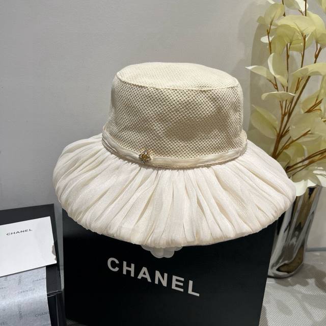 Chanel香奈儿新款灯笼帽，遮阳帽，可折叠，头围57Cm