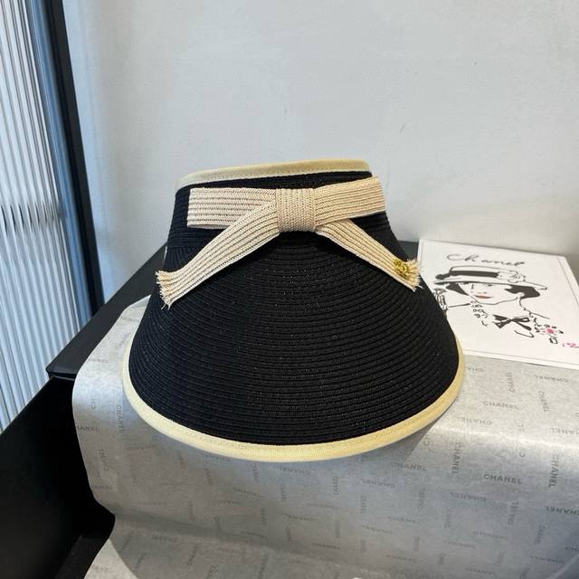 Chanel香奈儿空顶遮阳帽，Pp草面料，可调节