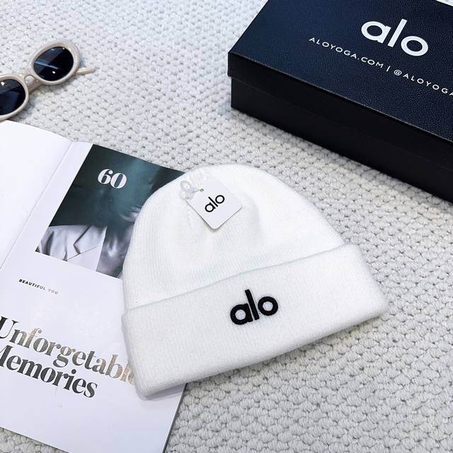 Aio新款针织帽毛线帽女宽松冷帽，秋冬季保暖加厚 新款护耳针织帽