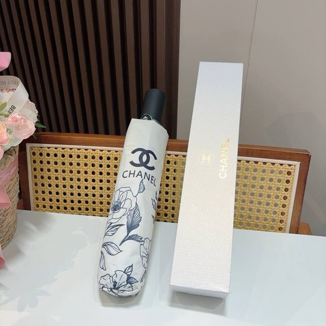 Chanel 香奈儿 三折自动折叠晴雨伞 选用台湾进口Uv防紫外线伞布 原单代工级品质
