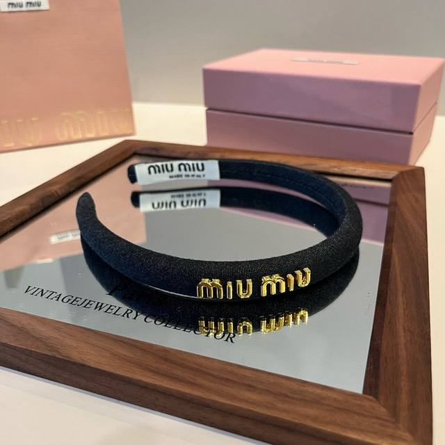 Miumiu缪缪新款发箍