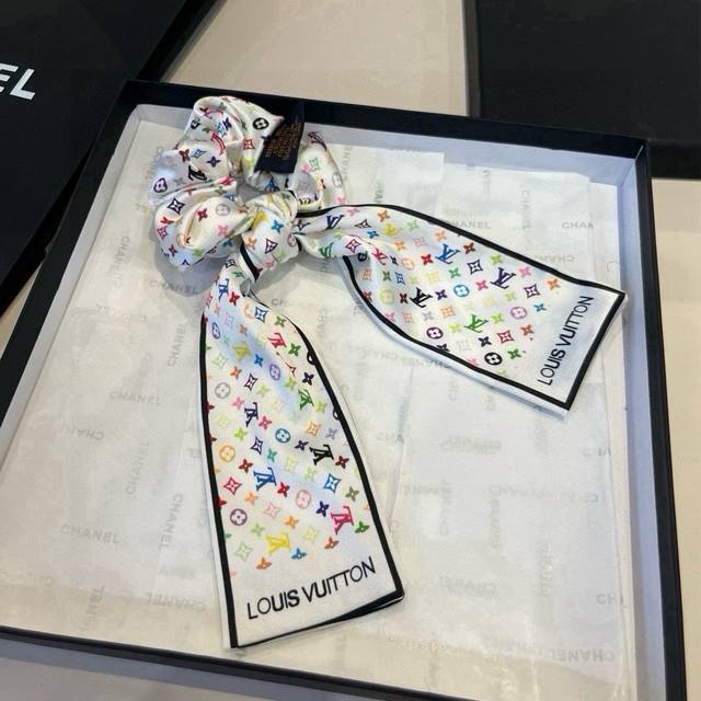 Lv路易威登新款发圈