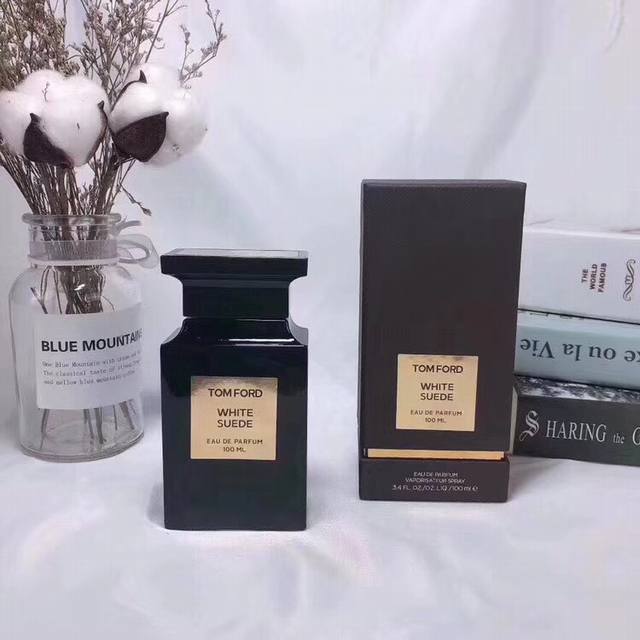 专柜品质Tf汤姆福特Tom Ford White Suede白色麂皮白麝香女士香水 Ml！香调：木质花香调 气味：玫瑰 藏红花 百里香 茶叶 乳香 铃兰 檀香木