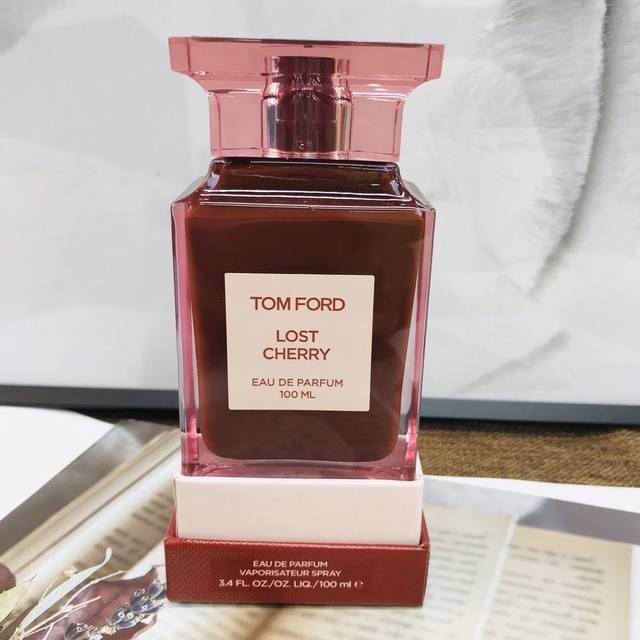 专柜品质Tf限版量樱桃香水Lost Cherrytf限版量樱桃香水Lost Cherry Mltom Ford的水香一向以“为调而情生”出名，这一款全完做到了极