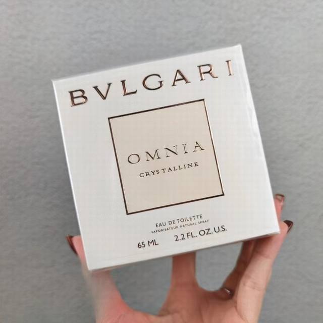 专柜品质 宝格丽白车轮香水65Ml 专柜品质宝格丽白水晶香水Bvlgari宝格丽晶莹纯香亚洲版女士香水 Edt此款只限定于亚洲的全新女性淡香水，结合了花香、果香