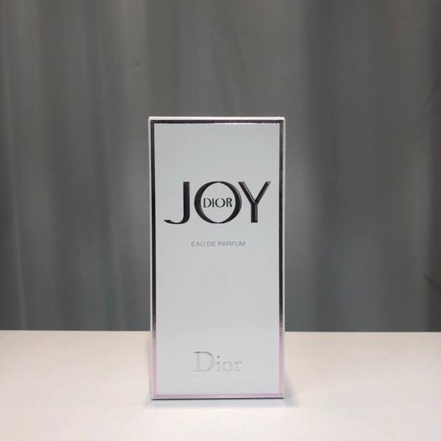 专柜品质 迪奥 悦之欢 Dior Joy90Ml虽然这款香水的网评号称2018年“滑铁卢”烂香，但是对于我来说，还是挺喜欢这款香水的。瓶身跟之前出的Backst