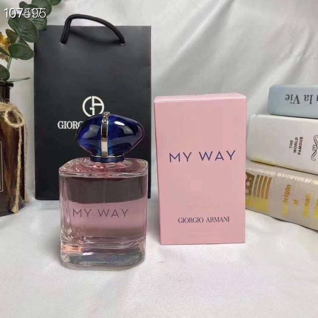 专柜品质阿玛尼My Way我的方式女士香水90Ml以明亮的白花香为主题前调：卡拉布里亚佛手柑、埃及橙花中调：晚香玉、茉莉后调：弗吉尼亚雪松、马达加斯加香草、白麝