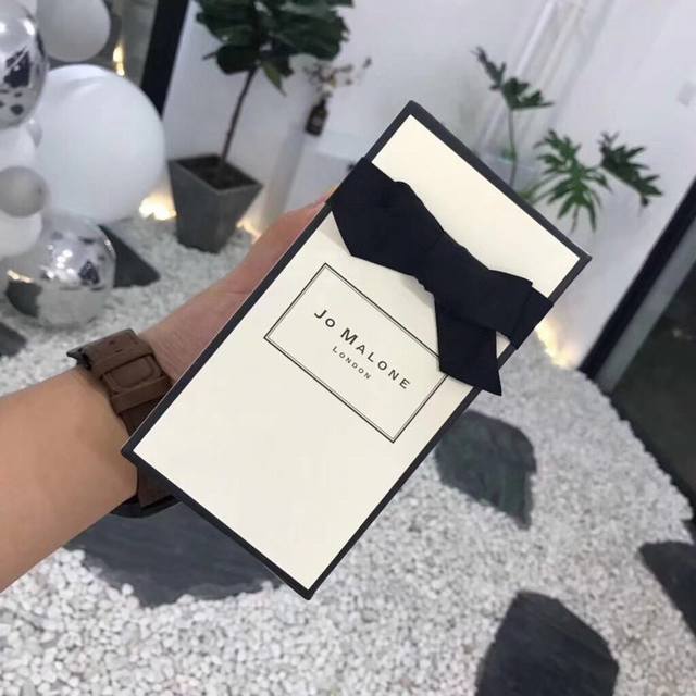 专柜品质！Jo Malone London祖玛龙蓝风铃香水 Ml这批货绝对是狠货，来自某地级市奥泰百货，因为祖马龙的品牌号召力还有昂贵的价格P在二线三线城市认可