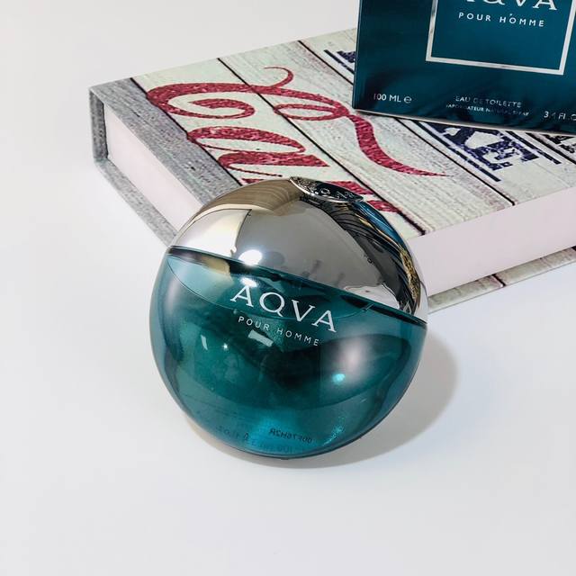 专柜品质宝格丽 Bvlgari 碧蓝男性淡香水 Ml 水能量 香水男士 持久淡香氛 清新优雅Bvlgari宝格丽碧蓝男士淡香水，以水为创意设计元素的香水蕴藏着天