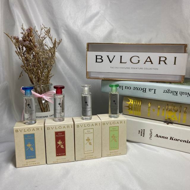 专柜品质Bvlgari宝格丽茶系列香水小样4件套，白茶 绿茶 红茶 蓝茶中性古龙淡香水便携装5Mlq版无喷头