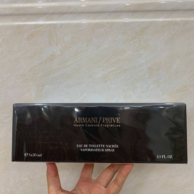 专柜品质 阿玛尼皇家私藏香水4件套*30Ml 带喷，套装包含阿玛尼沙马尔麝香香水+阿玛尼阿拉伯玫瑰流金香水+阿玛尼亚历山大玫瑰香水+阿玛尼栀子麝香香水