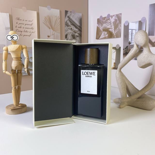 罗意威黑色圆舞曲香精版 Mlloewe Esencia Eau De Parfum, 2018品牌：罗意威属性：男香香调：木质东方调胡椒杜松子薰衣草罗勒龙蒿雪松