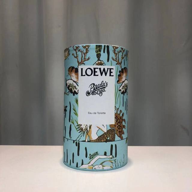 最高品质 Loewe罗意威限定香水90Ml_________________前调比较冲，但是中后调真的超级好闻、莫名上头。如果是男生用，真的适合穿一件白T+牛仔