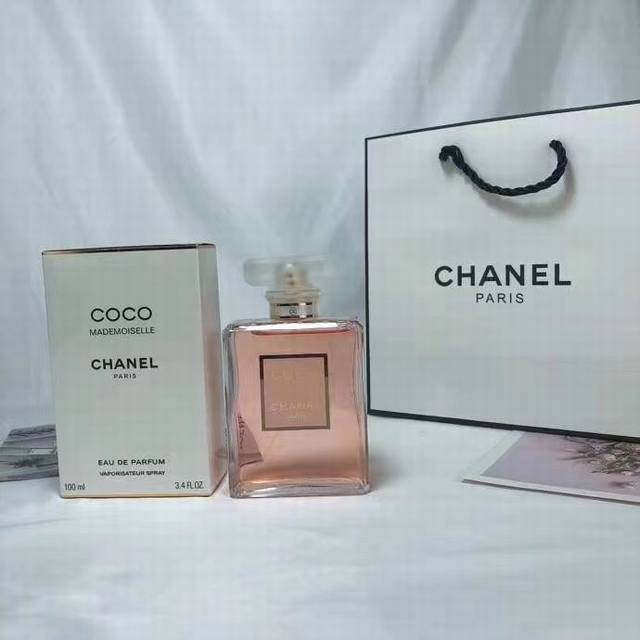 专柜品质Chanel香奈儿经典Coco摩登可可小姐女士香水淡香水 Ml，香调：清新东方调前味：柑橘、佛手柑、葡萄柚中味：荔枝、意大利茉莉、玫瑰后味：印度广藿香、