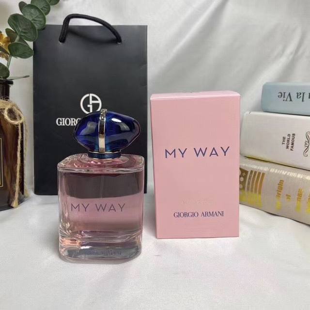 专柜品质Armani阿玛尼My Way我的方式我行我路新款女士浓香水Edp以明亮的白花香为主题前调：卡拉布里亚佛手柑、埃及橙花中调：晚香玉、茉莉后调：弗吉尼亚雪
