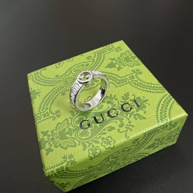 Gucci梯形钻戒指圆形互扣式双G标识6-7-8-9-10-11码