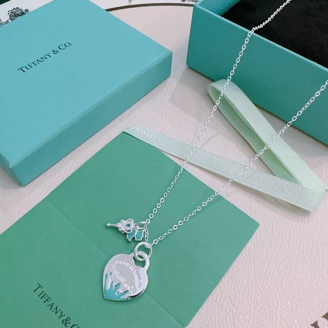 蒂芙尼项链 Tiffny&Co. 专柜精工银版本 明星同款 复古做旧风 原版复刻 纯手工打造 ～正品开模潮流时尚必备 男女均可佩戴 情侣款同款 摇滚朋克银风格