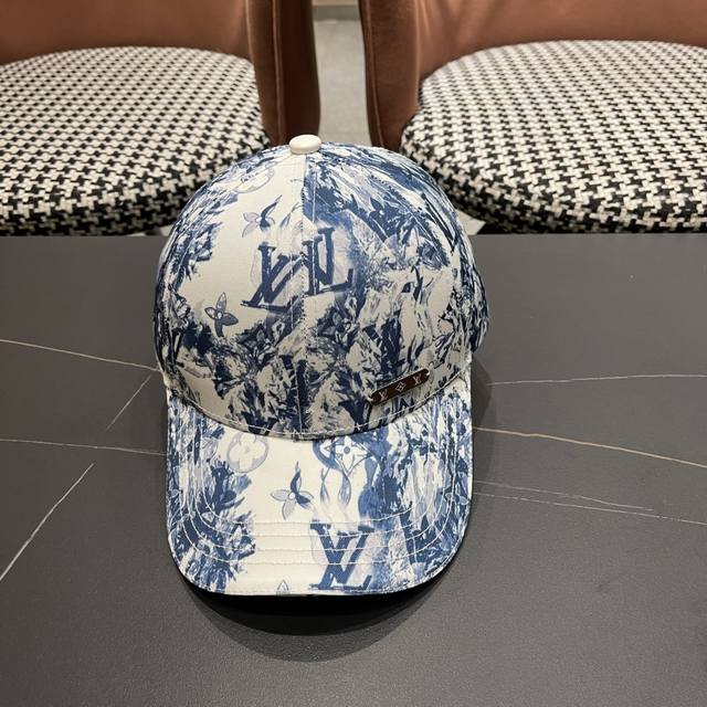 路易威登棒球帽Louisvuitton2025新款Lv棒球帽，重工打造完美刺绣，高端大气，百搭款男女通用！