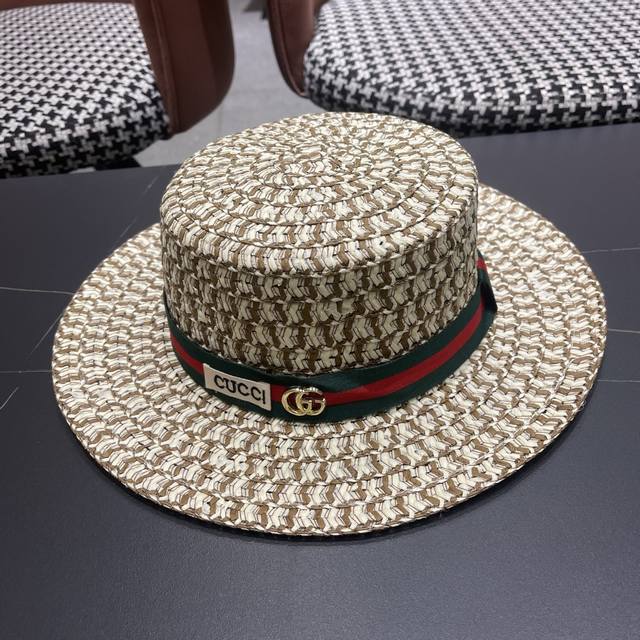 Gucci古奇 2025新款草编遮阳草帽沙滩风，简约大方，百搭单品～新品上架
