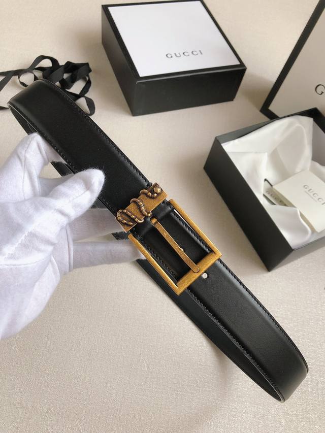 Gucci 专柜同款 3.5Cm时尚休闲针扣系列 个性百搭
