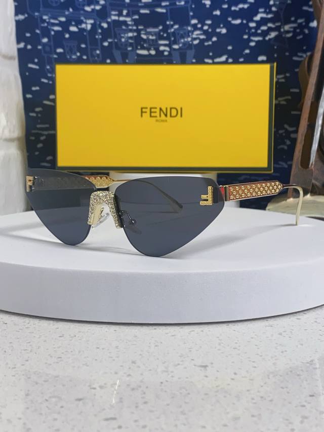 Fendi芬迪 2025新款字母F镶钻无框猫眼太阳镜复古欧美墨镜时尚金属太阳眼镜女士墨镜