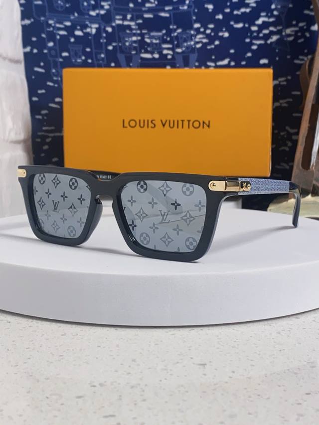 Louisvuitton路易威登 2025新款可配近视镜片太阳眼镜 墨镜 高品质 高质感百搭拼色方框 Z1975