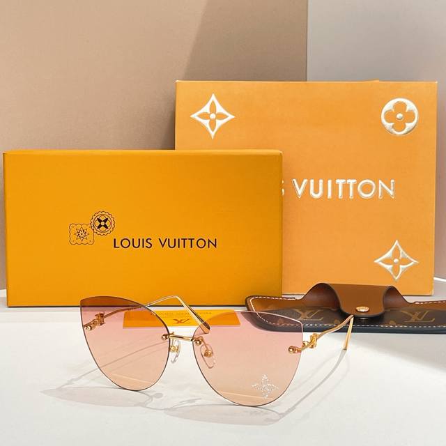 Louis Vuitto*Model：Z2827U Size：61口14-140