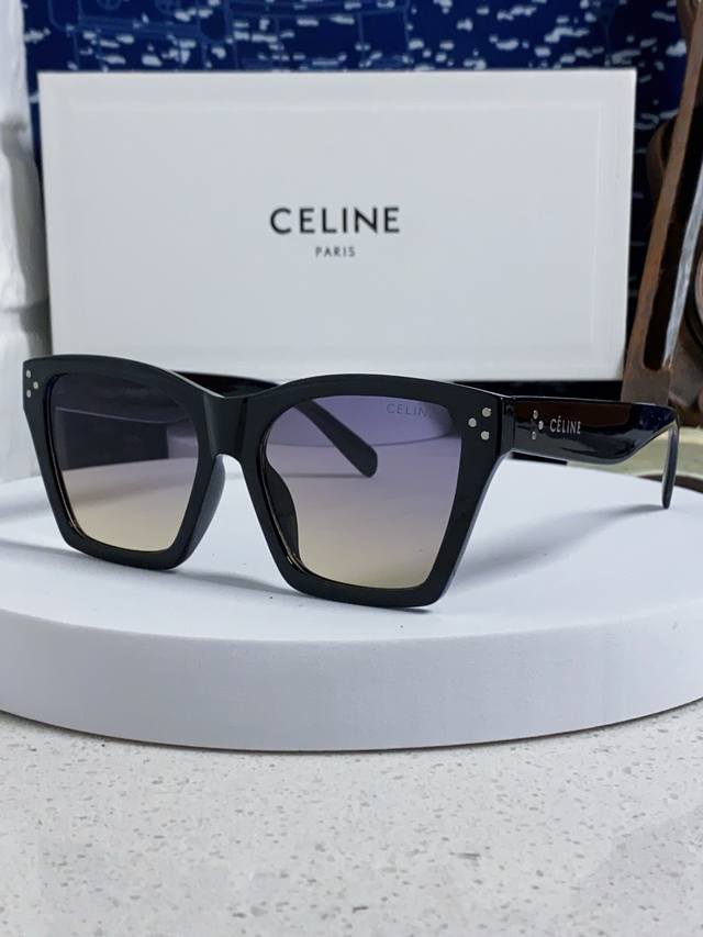 Celine赛琳 2025新品方形太阳眼镜女圆脸Cl40041N时尚个性遮阳墨镜男女通用防紫外线