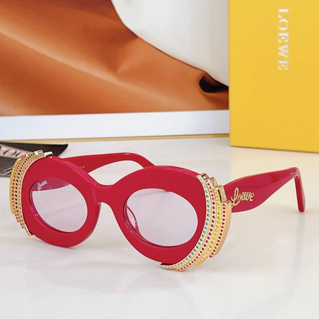 Loewe Model：Rave Oval Size：48口24-145