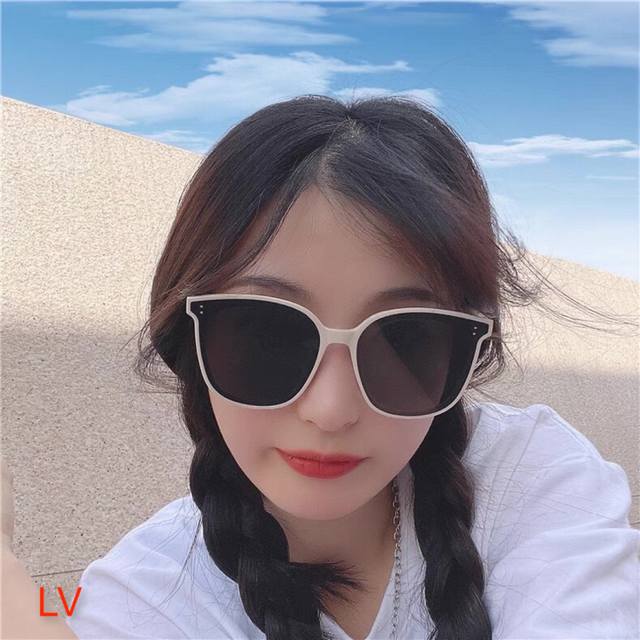 Louis Vuitto*韩版复古黑超大框潮牌情侣墨镜明星方形圆脸潮人男女太阳眼镜