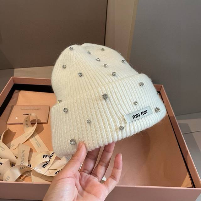 缪缪Miumiu秋冬新款针织羊毛帽，糖果色针织帽