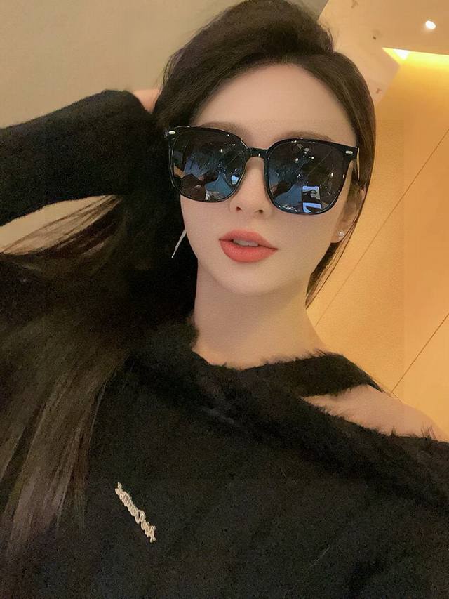Gucci古驰 Gg圆框太阳镜 完美品质 独特设计 适合各种脸型 亮相时装周 超时尚百搭 实物精致 情侣款 男女均可佩戴 型号：G5378