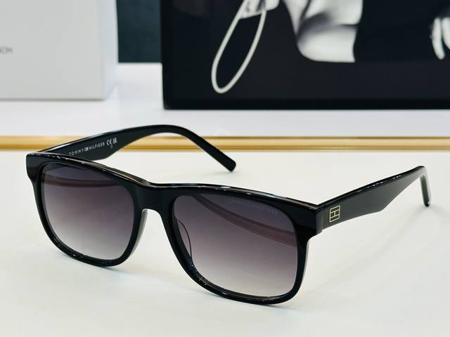 官网同步发售Tommy Hilfiger 板材框 Th2073 S Size：56口17-150 L简单大气
