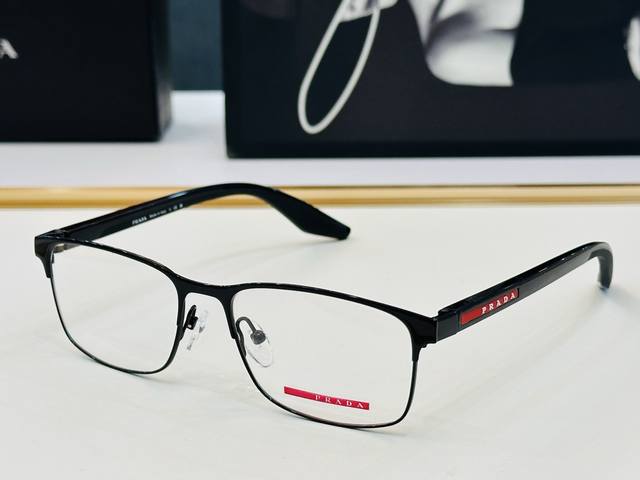 Prad*普家 Vps50P Size：55口17-145 眼镜系列堪称精湛制作 彰显独特个 W 最新推出火爆款