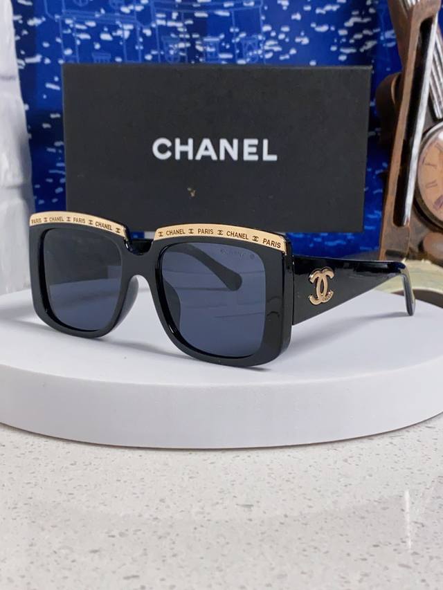 Chanel香奈儿 2025新款 大框方形金属边双C字母Logo太阳镜墨镜 女士墨镜太阳镜