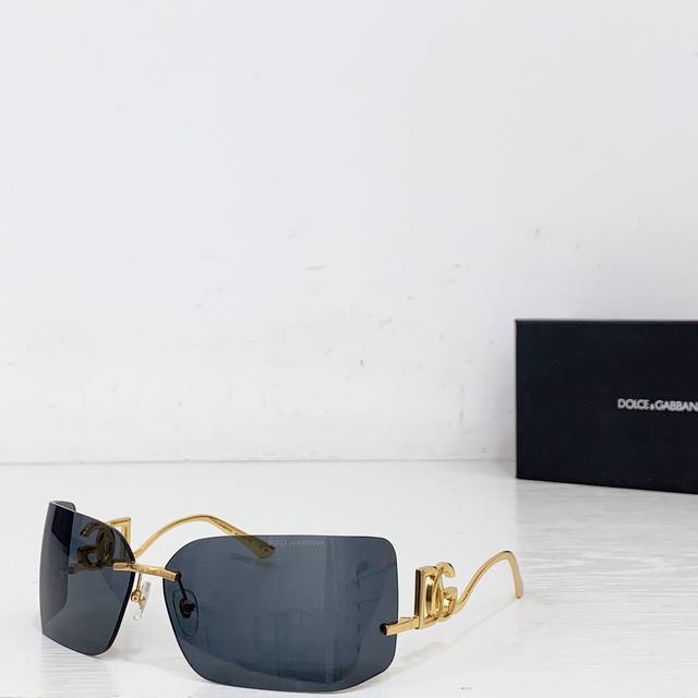 Dolce & Gabban* Model：Dg2319 Size:79口13-110