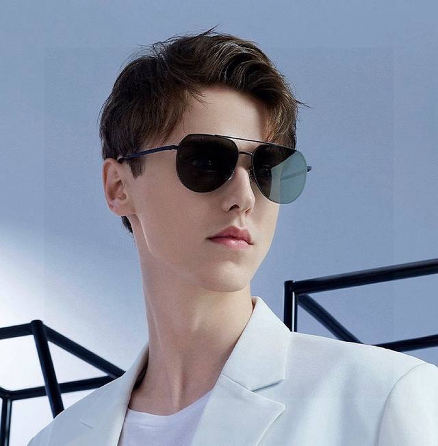 Gucci 高品质男女款墨镜 进口宝丽来偏光镜片 蛤蟆镜 开车钓鱼都可 百搭显瘦墨镜韩版男士飞行员大框司机开车防紫外线太阳镜 型号：5327