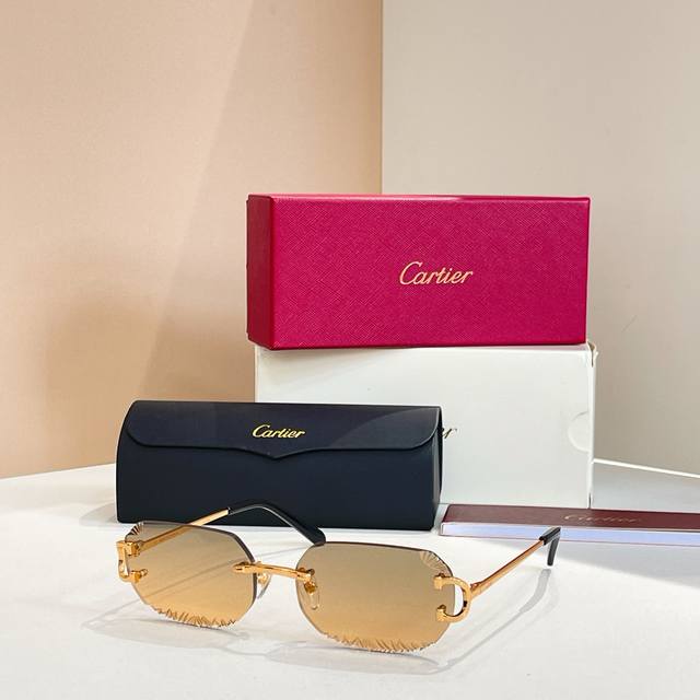 太阳镜 变色镜 Cartie*Model：Ct08142Jsize: 140