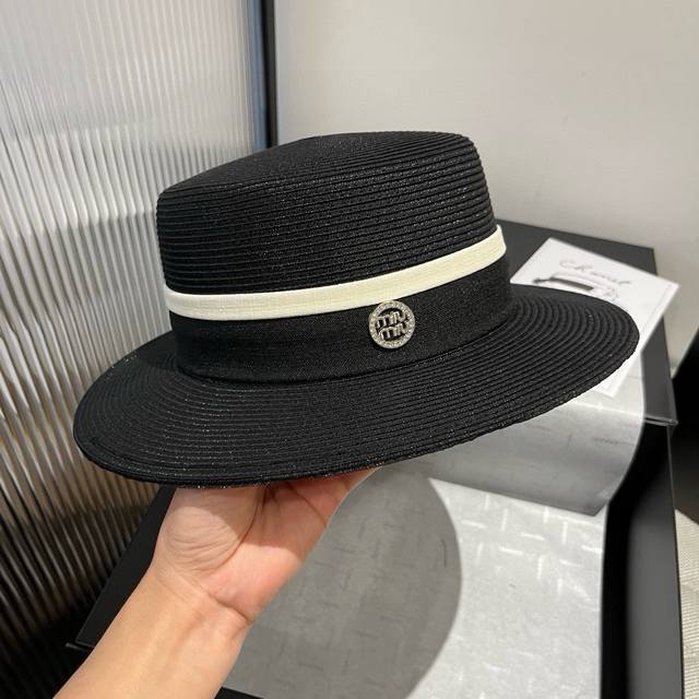 Miumiu缪缪新款平顶礼帽，Pp草面料，头围57Cm