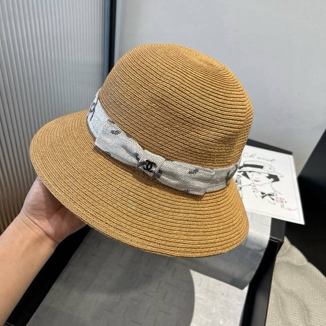 Chanel香奈儿草帽，高级定制，头围57Cm。