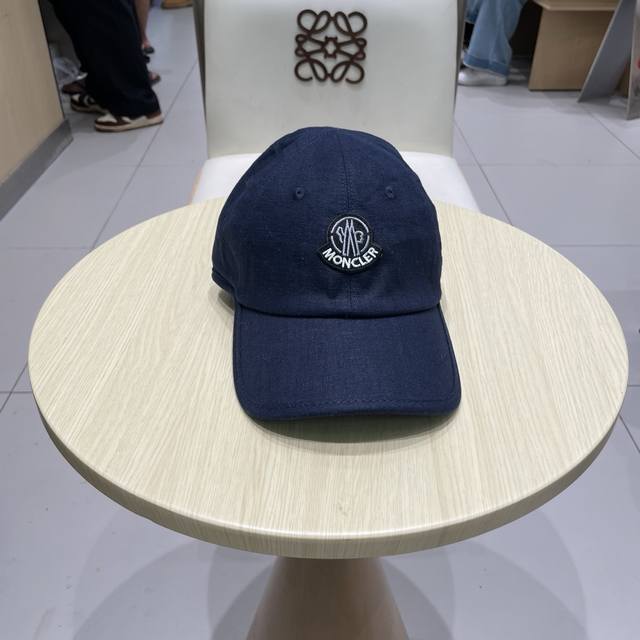 蒙口Moncler新款棒球帽，麻料时尚炸街单品，风格很Ok，网红.时尚博主的最爱！高品质舒适透气，凹造型很好看