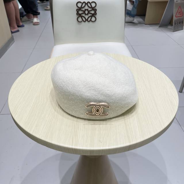 Chanel香奈儿2025 法式气质羊毛贝雷帽女秋冬英伦复古洋气毛呢画家帽时尚百搭蓓蕾帽